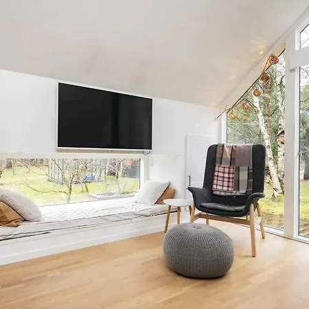 Unique Near Houhals * Hals